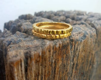 Wedding gold band ring. Solid Gold textured ring. Gold Stucking band ring. Minimalist stackable ring. Classic Textured ring.