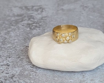 Diamonds solid gold ring. Diamonds coral gold ring. 14 karat gold wide ring. Multy diamonds statement ring. Alternative Engagement ring