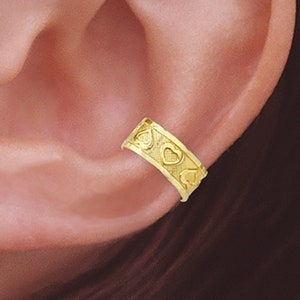 Hearts EarCuff Earring - Gold or Sterling Silver - Earring Cuff - Row of Hearts Ear Cuff in Silver - No Piercing Required - MADE IN USA