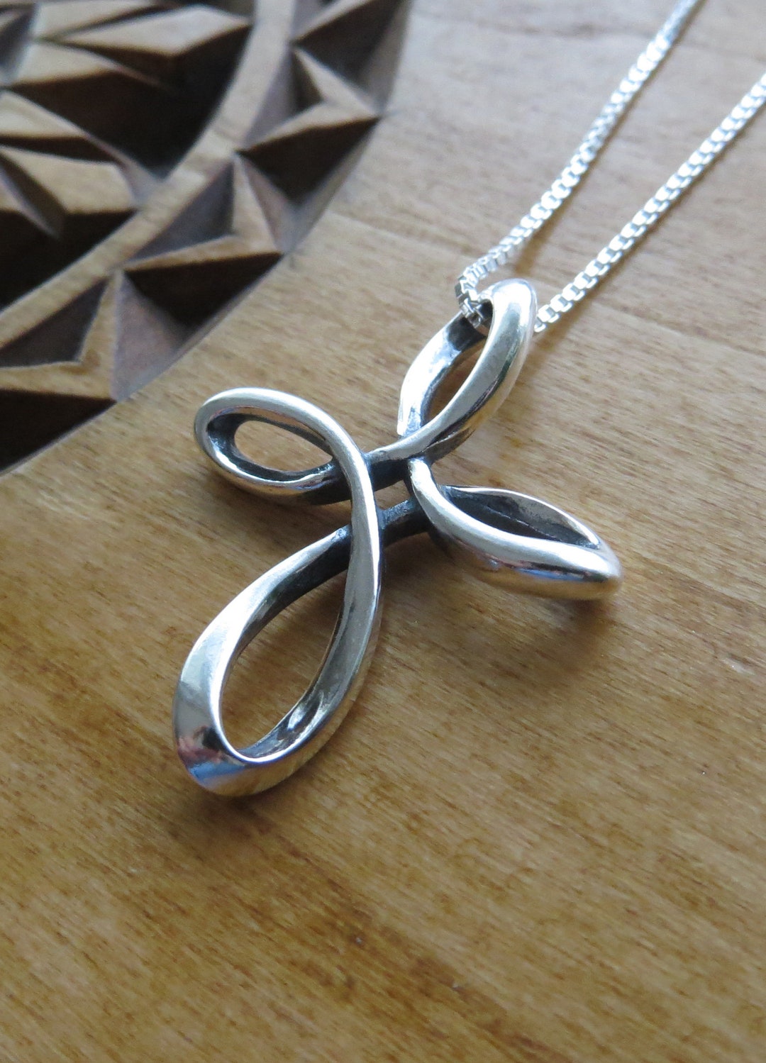 Celtic Infinity Knot Cross .925 Sterling Silver Pendant Charm Confirmation Gift