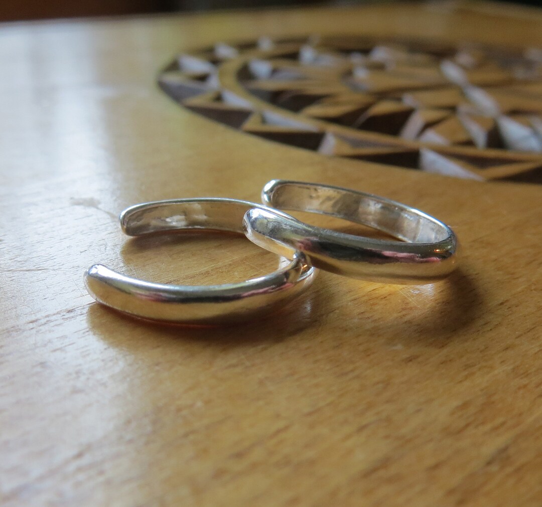 Solid 925 Sterling Silver Shiny Smooth Stackable Adjustable Toe Ring ...