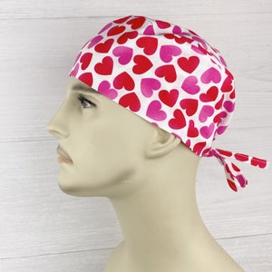 Men's Scrub Hat - Men's Scrub Cap - Men's Tieback Hat - Red and Pink Hearts - Scrub Hat with Buttons