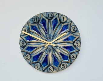 Hand Made Circular Round Blue Natural Ceramic Glass Inlaid Wall Clock Quartz 24 cm diam