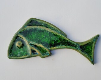 Tuile en céramique faite à la main de plaque de mur de poisson vert avec la preuve de gel de salle de bains en verre incrustée