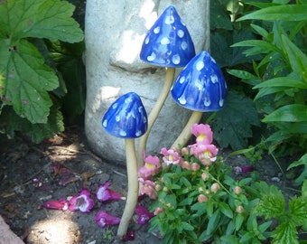 Blue Spotty Free Standing Mushroom Toadstool Frost Proof Winter Garden Colour Ornament Hand Made