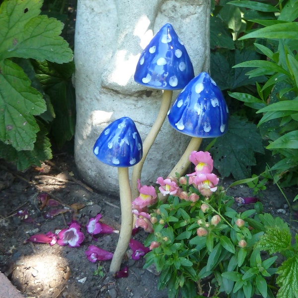 Blue Spotty Free Standing Mushroom Toadstool Frost Proof Winter Garden Colour Ornament Hand Made