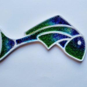 Hand Made Blue and Green Fish Ceramic & Inlaid Glass Wall Plaque Tile Bathroom Frost Proof