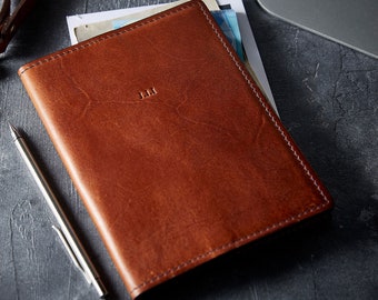 A6 Luxury Leather Notebook Cover with Pocket + Personalised Initials / Refillable Leather Travel Journal with Stitched Leather Case / Gift