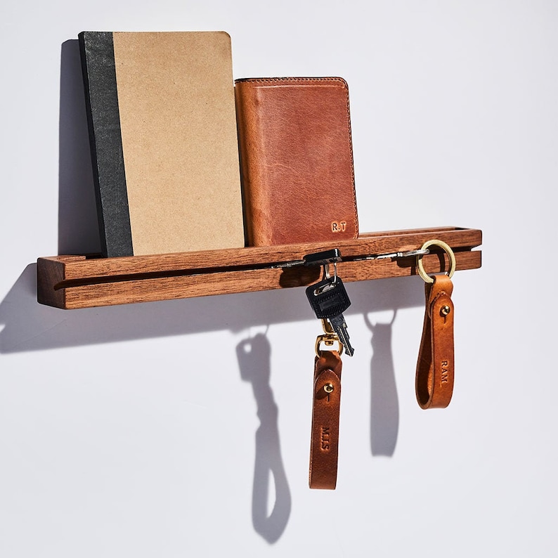 Daily Carry Shelf with Key Slot Walnut Wood Shelf Ledge with Key Holder for Daily Organisation 画像 1