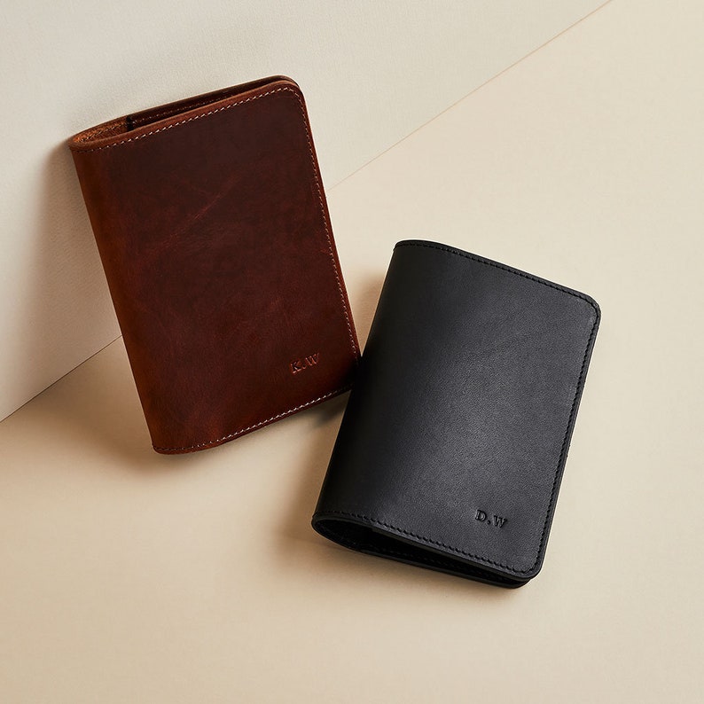 Cartera de cuero personalizada con protección RFID / Cartera de cuero para hombre + titular de la tarjeta / Seguridad contra fraude RFID / Regalo de cartera de cuero grabado imagen 2