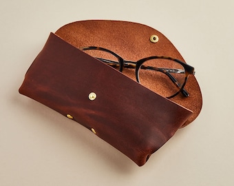 Personalised Leather Glasses Case | Handcrafted Leather Case for Men's Sunglasses, Reading Glasses, Shades | Personalised Father's Day Gift