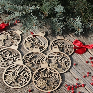 Custom Christmas baubles personalized CHRISTMAS pendants in wood ornament laser cut names CHRISTMAS gift tags with name wood Christmas Decor