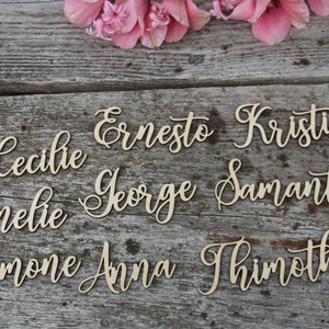 Segnaposti per matrimoniSegnaposti Nomi in legno tagliato al laser Targhe con nome personalizzate tagliate al laser Segni in legno tagliato al laser Segnaposto