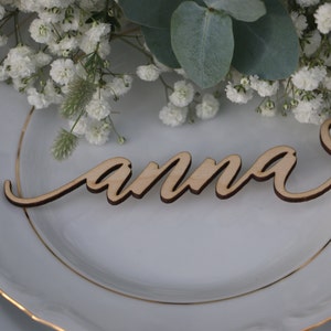 Nom de lieu de mariage personnalisé découpé au laser/Enseignes de mariage en bois personnalisées/Cartes de lieu en bois/Décoration de table de MARIAGE/Prénoms découpés au laser/ÉTIQUETTES pour mariage
