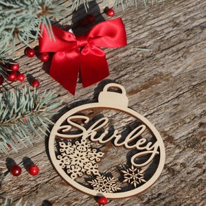 Custom Christmas baubles personalized CHRISTMAS pendants in wood ornament laser cut names CHRISTMAS gift tags with name wood Christmas Decor