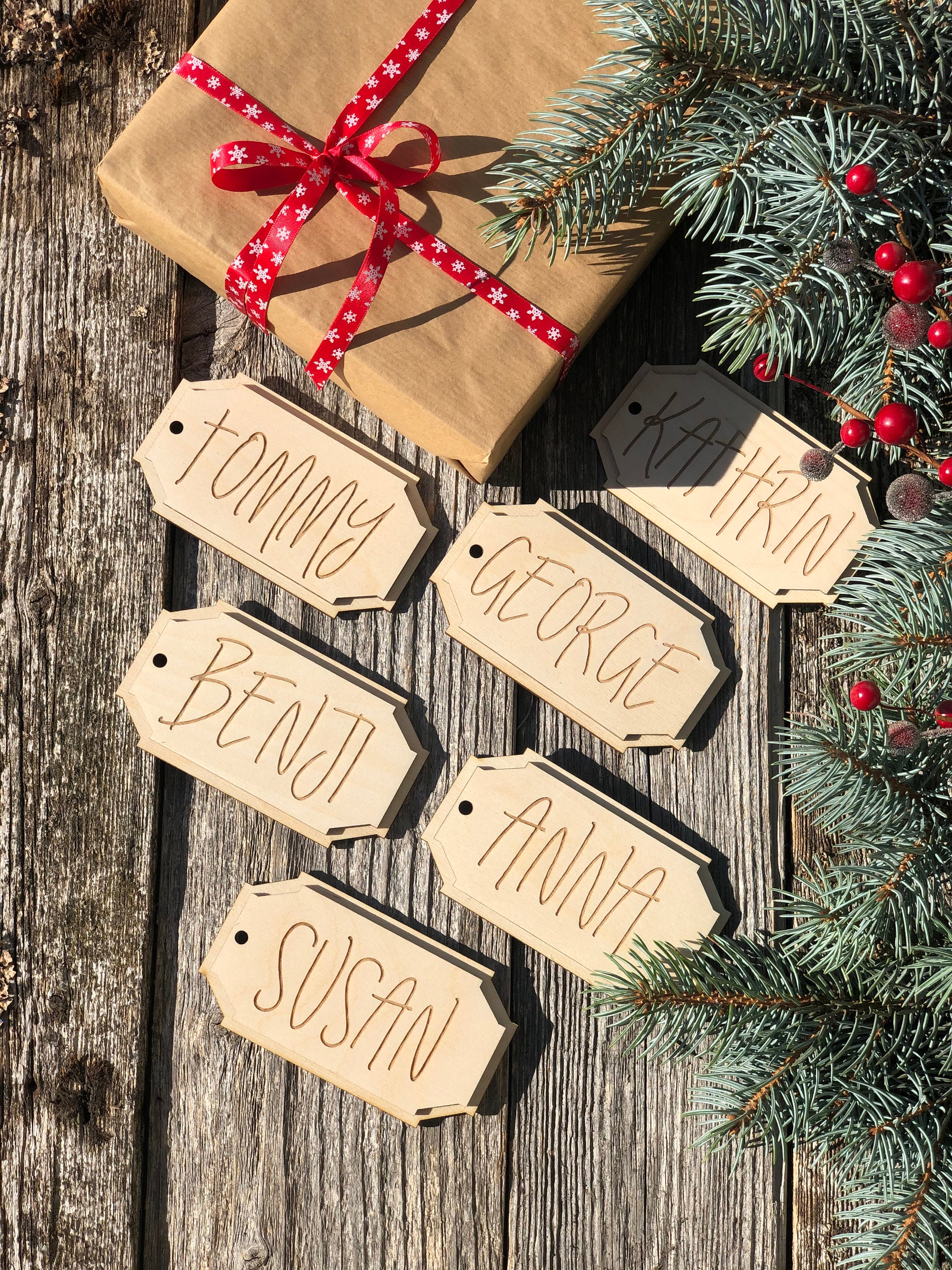 4 x Christmas Wooden Gift Tags Various Designs Xmas Presents Wrapping