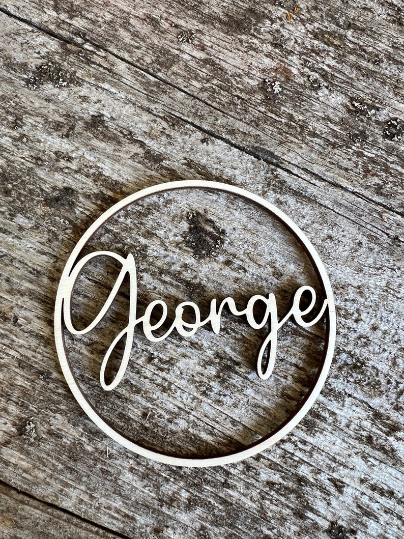 Laser Cut Wood Circle Name Place Cards: Wedding Place Setting - Etsy