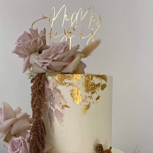 Laser cut gold wedding cake topper/Custom wedding cake topper/Couple wedding cake topper/Custom cake topper/Custom names topper/couple