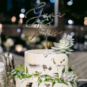 Topper per torta nuziale in oro tagliato al laser/Topper per torta nuziale personalizzato/Topper per torta nuziale di coppia/Topper per torta personalizzato/Topper con nomi personalizzati/coppia