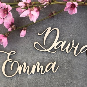 Marque-places Marque-places pour mariage Prénoms découpés au laser Couverts personnalisés Prénoms en BOIS Marque-place pour mariage Cartes de mariage Décoration de fête
