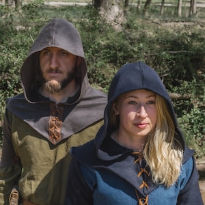 Hunter's Set - Medieval Ranger Hood with Sleeves