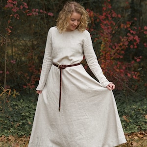 Fair Lady Medieval Linen Dress