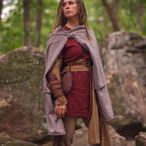 Northman Wool Viking Cloak with Brooch
