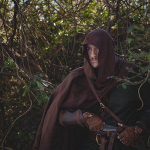 Assassin&#39;s Cloak - Medieval Linen Cape - 12 color options