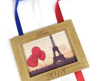 Personalized Holiday Memories Photo Frame | Engraved Travel Keepsake | Cherish Your Favourite Destinations