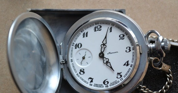 Pocket watch Molnia, Soviet pocket watch , Wind up
