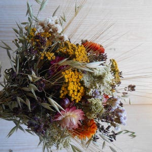 Dried flower bouquet , Dried Flowers Fall Colors , Wedding Flowers , Rustic flower bouquet , Natural flower decor , Rustic Wedding Decor image 3