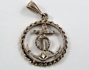 12 Silver Tone Small ANCHOR Charms Pendants chs1151