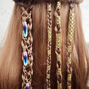 Großes 26 teiliges Wikinger Haarset, Göttin Haar Perlen, Gold Zopf Haarspange, Haarschmuck, Dread Zopf Haarspange, Dreadlock Perlen, Feder