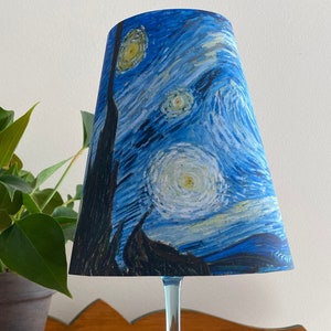 Van Gogh &#39;Starry Night&#39; Wine Glass Lampshade