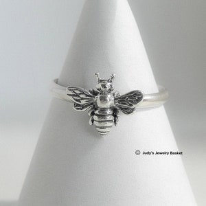 Sterling Silver Bee Ring, Handmade to Various Sizes, Available in 1/4 sizes, Handmade in USA