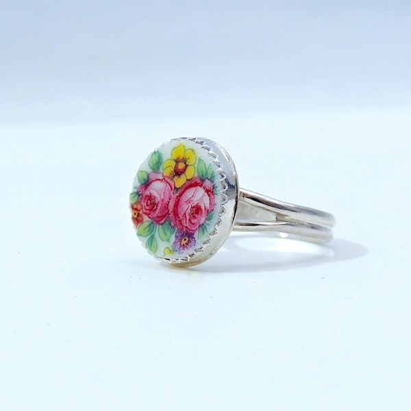 Handcrafted Broken China Ring, Vintage Czech Plate, Roses and Pansies, Sterling Silver, Sweet and Dainty