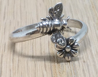 Bee Ring/ Honey Bee Flower Ring/ Bee Flower Ring/ ByPass Ring/ Sterling Silver Ring/ Handcrafted Silver