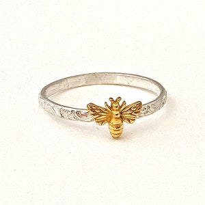 Dainty Honey Bee Ring with 24kt Goldplated Silver Bee, Filigree Band, Handmade USA image 6