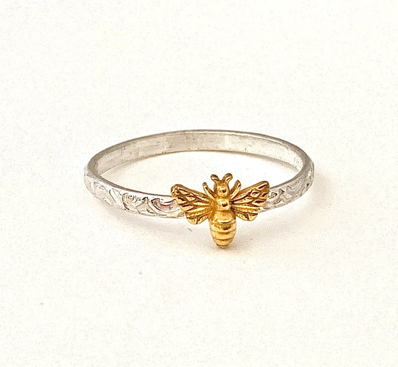 Dainty Honey Bee Ring with 24kt Goldplated Silver Bee, Filigree Band, Handmade USA image 6