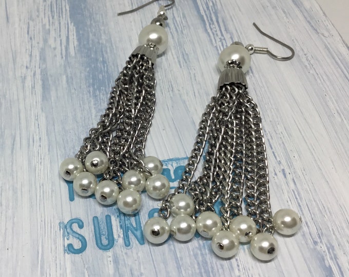 Handmade Earrings/Vintage Tassel Earrings/1960s Tassels/Silvertone Chain/Faux Pearls/Long Tassel Earrings/Unique Earrings