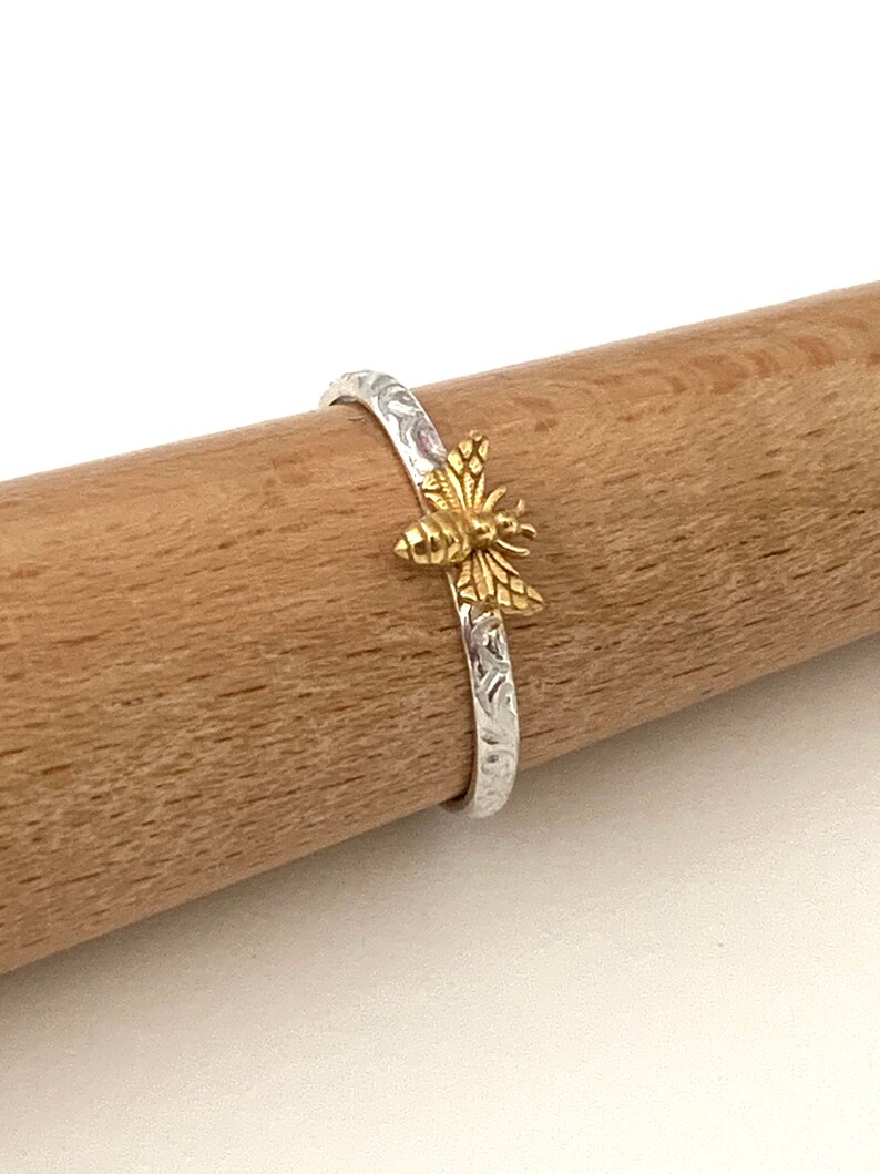 Dainty Honey Bee Ring with 24kt Goldplated Silver Bee, Filigree Band, Handmade USA image 4