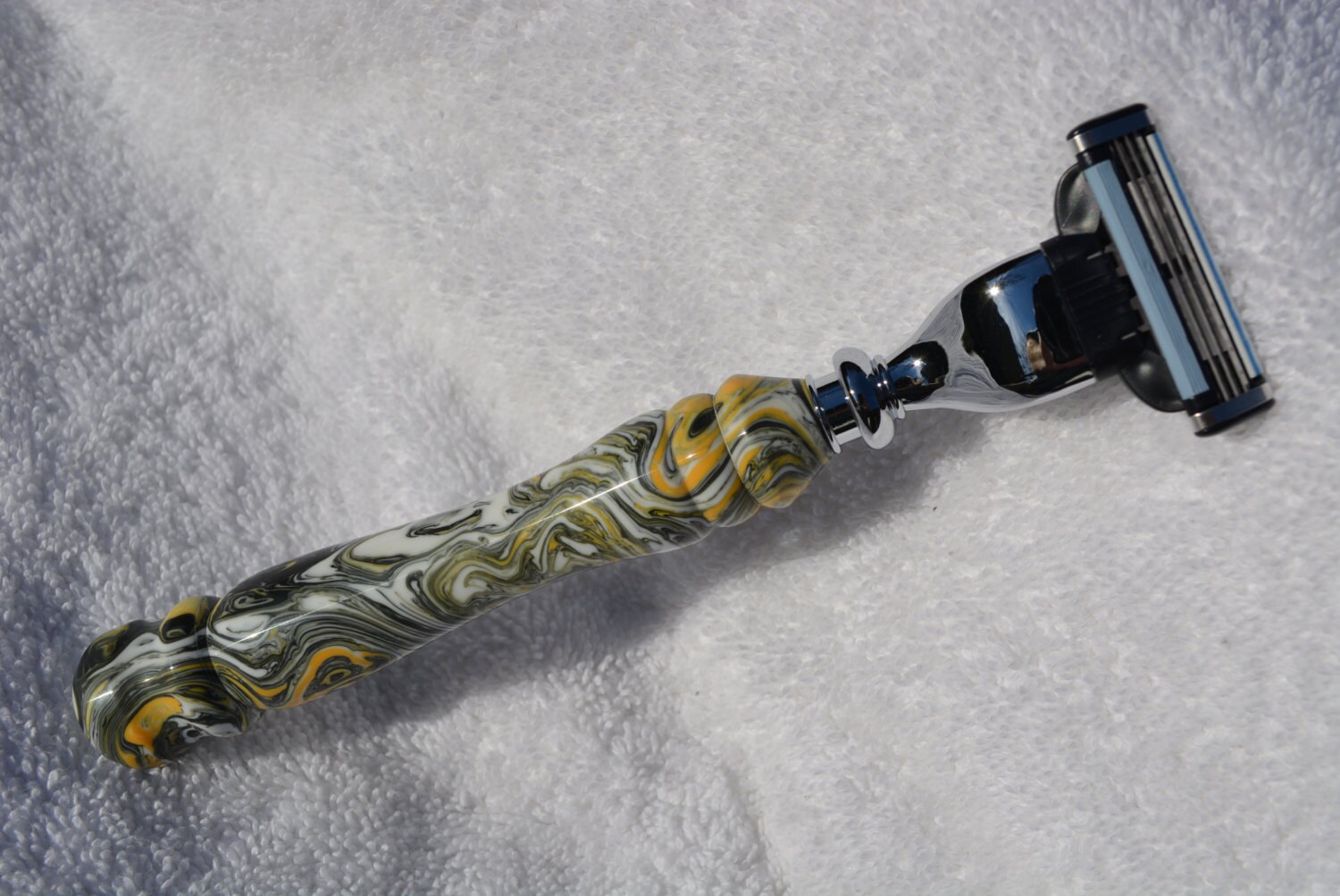 Beautiful Handmade Designer Razor crime Scene Mach3/venus - Etsy