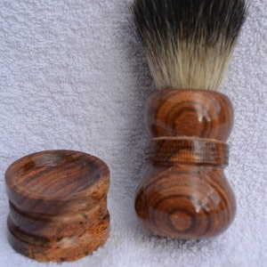 Beautiful Handmade Rosewoodl Badger Hair Shaving Brush with Stand