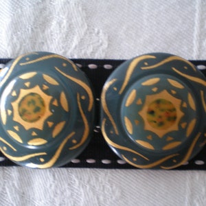Antique vintage collectable Art Deco 1920&#39;s/30&#39;s two part metal decoravie belt clasp/buckle - circular shape - gold & green pattern - v.g.c.