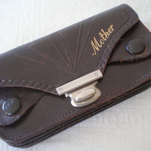 sac à main en cuir marron vintage des années 30 - style accordéon - compartiments fermés et ouverts - utilisation de cartes de visite et de crédit - super cadeau