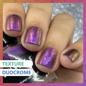 Esmalte de uñas texturizado multicolor estilo indie [Siwa] Magenta, rosa, morado, dorado, inspirado en Egipto, diseño único que cambia de color en otoño.
