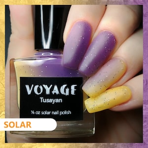 Solar Reactive Nail Polish [Tusayan] Unique Yellow Gray Purple UV Color Shifting Glitter Crelly, Autumn Manicure Nail Lacquer
