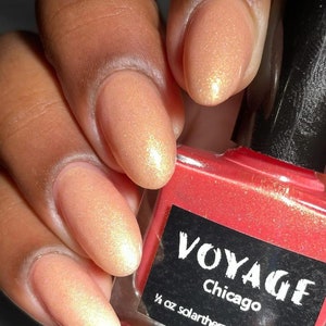 Chicago Vernis à ongles unique Solarthermal couleur changeant, Crelly scintillant doré rouge pourpre, Polish and Beauty Expo 2022, spécial sac VIP image 5