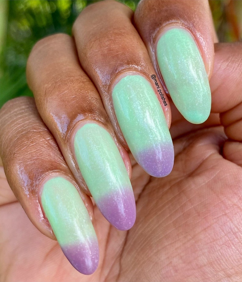 Maui Thermal Temperature Changing Indie Nail Polish, Purple Mint Green Flakie Heat Changing Creme Polish, Spring Designs Nail Lacquer image 3