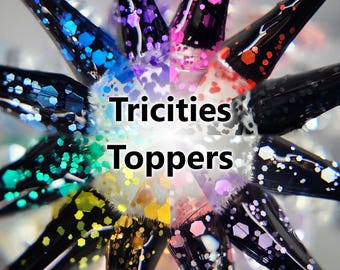 Rainbow of Glitter Nail Polishes [Tricities Toppers] creëer je eigen custom topper-look door verschillende kleurlagen te mengen